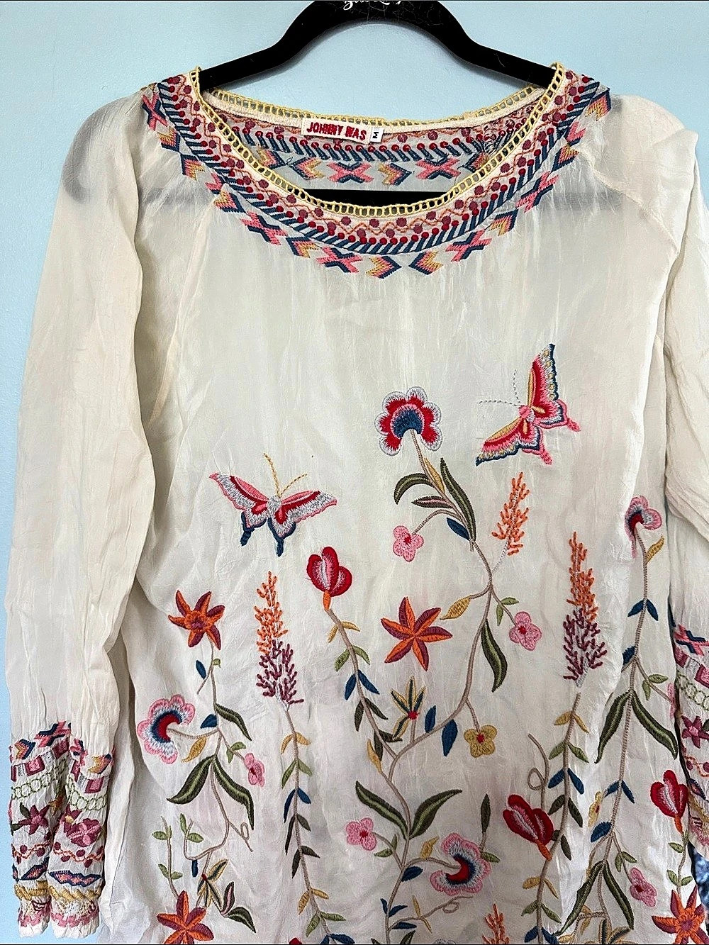 Johnny Was Embroidered Floral Tunic White & Multicolor Medium